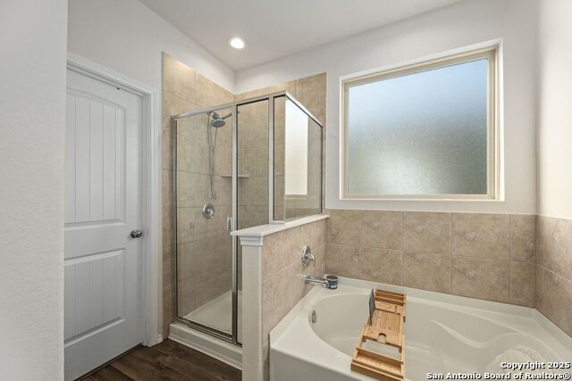 Image 16 of 40 For 7613 Harvest Bay