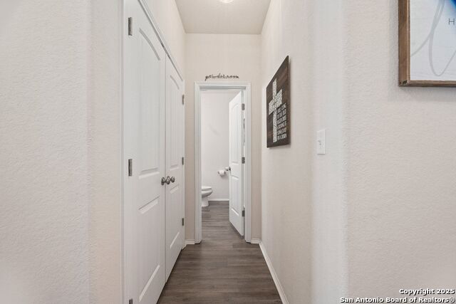 Image 5 of 40 For 7613 Harvest Bay