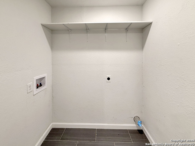 Image 17 of 22 For 131 Los Arboles