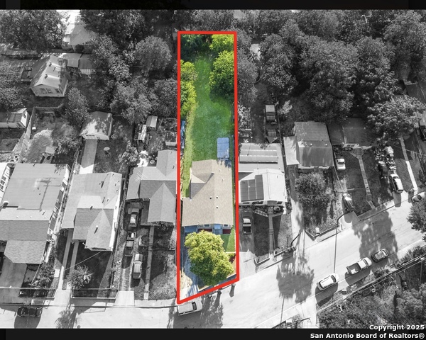 Image 20 of 22 For 131 Los Arboles