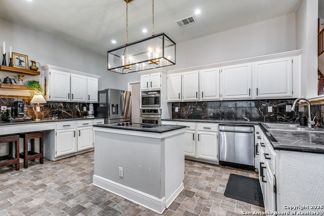 Image 11 of 25 For 3207 Green Spg