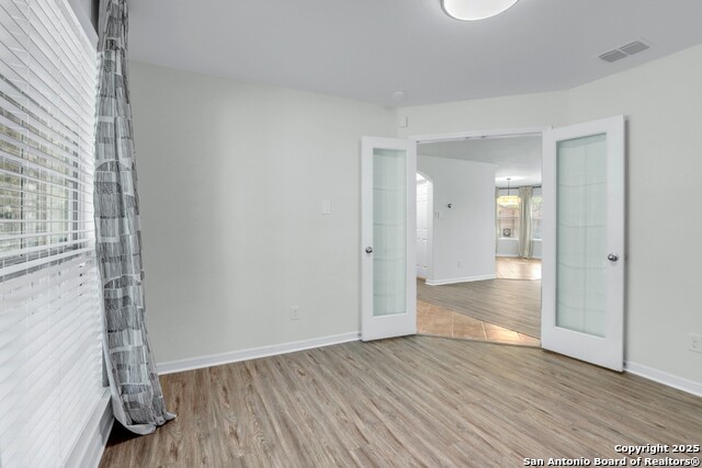 Image 33 of 48 For 10838 Black Wolf Bay