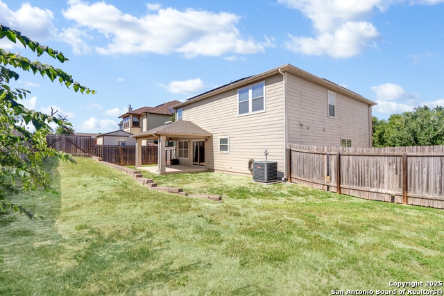 Image 20 of 39 For 1411 Sunset Lake