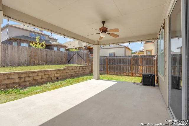 Image 22 of 39 For 1411 Sunset Lake