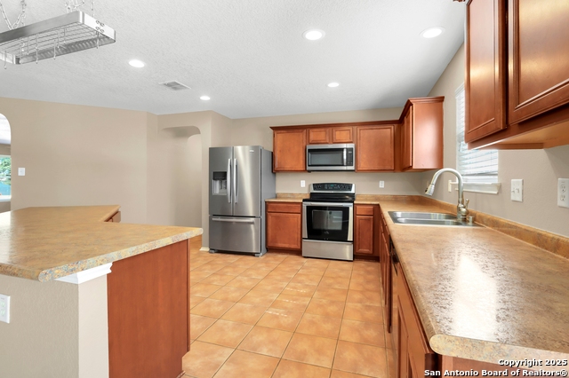 Image 25 of 39 For 1411 Sunset Lake