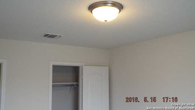 Image 10 of 15 For 6015 Clematis Trail