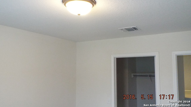 Image 11 of 15 For 6015 Clematis Trail