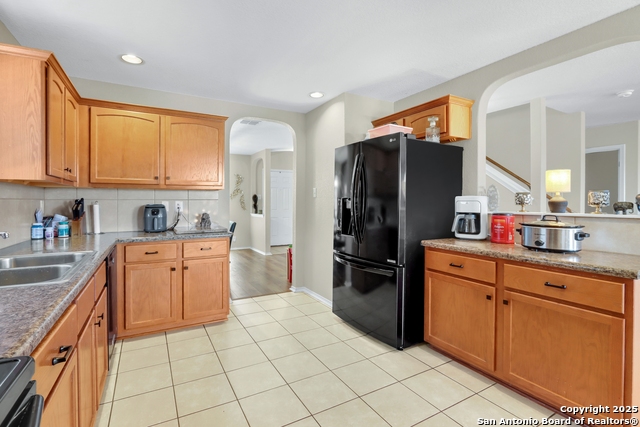 Image 26 of 30 For 531 Erica