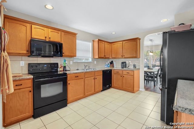 Image 27 of 30 For 531 Erica