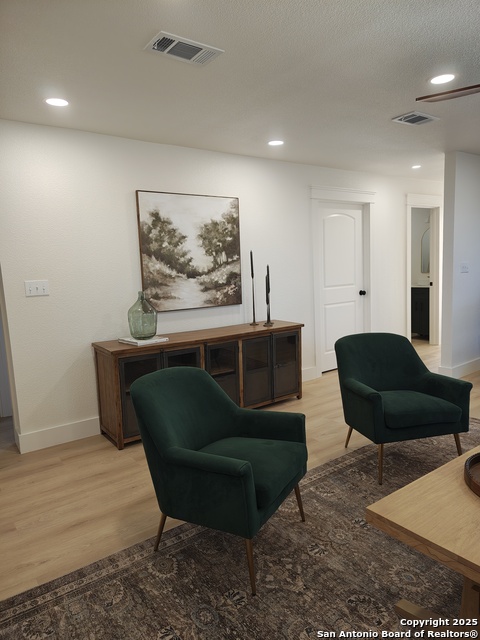 Image 5 of 38 For 371 Rose Blvd