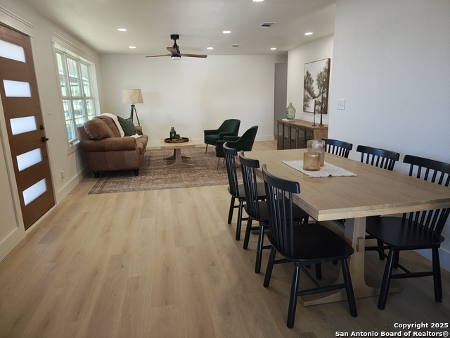 Image 7 of 38 For 371 Rose Blvd