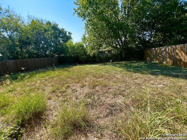 Image 16 of 17 For 6522 Buena Vista