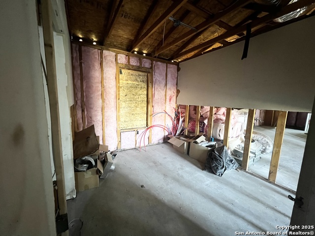 Image 4 of 17 For 6522 Buena Vista