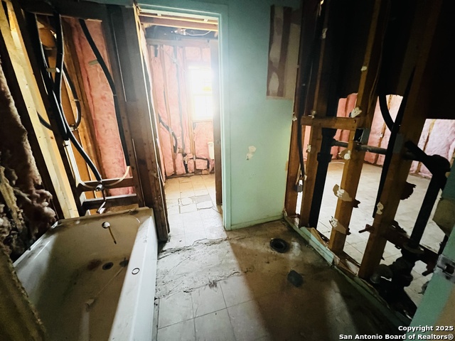 Image 8 of 17 For 6522 Buena Vista