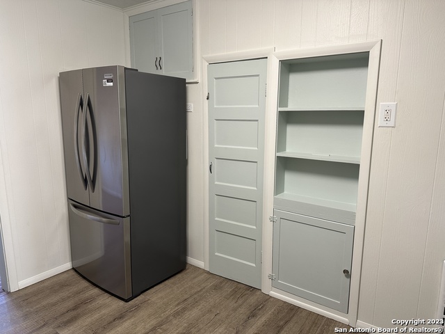 Image 13 of 20 For 502 Cypress