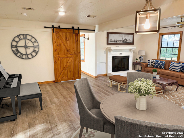 Image 14 of 20 For 502 Cypress