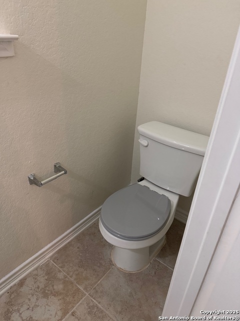 Image 15 of 46 For 120 Anchor Blf