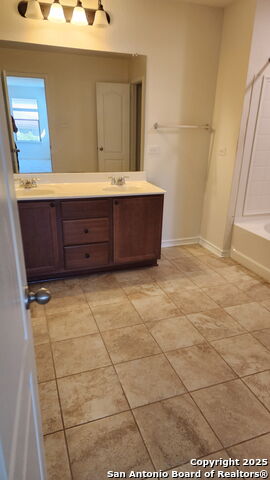 Image 34 of 46 For 120 Anchor Blf