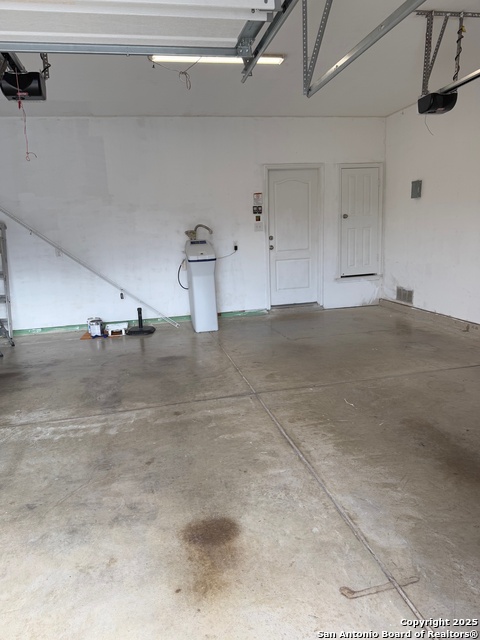 Image 43 of 46 For 120 Anchor Blf