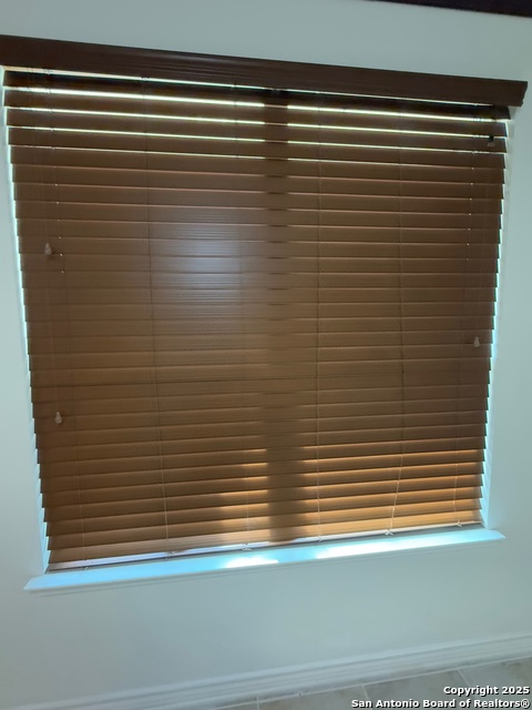 Image 7 of 46 For 120 Anchor Blf