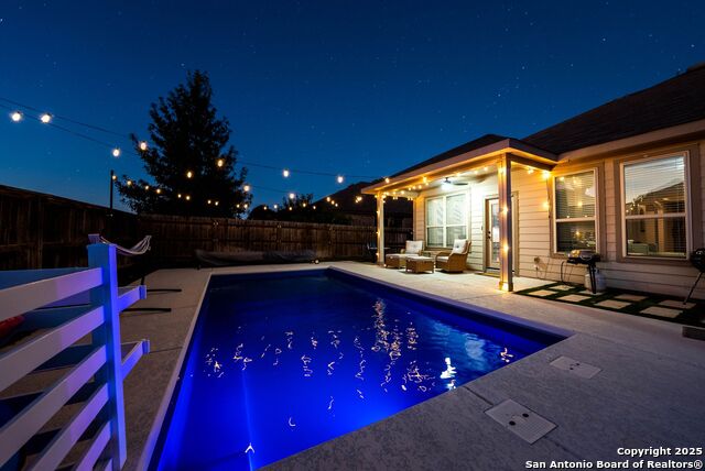 Listing photo id 1 for 1918 Sunspur Rd