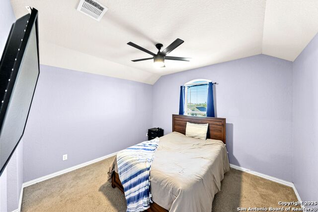 Listing photo id 29 for 1918 Sunspur Rd