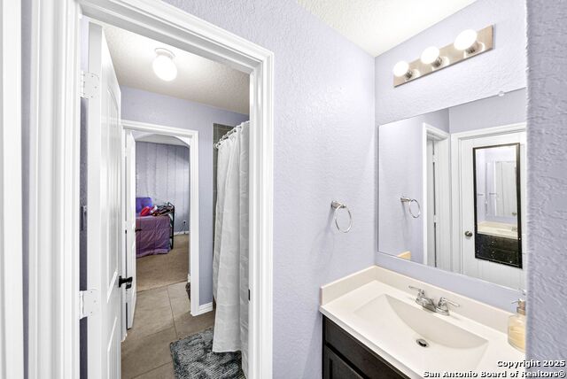 Listing photo id 33 for 1918 Sunspur Rd