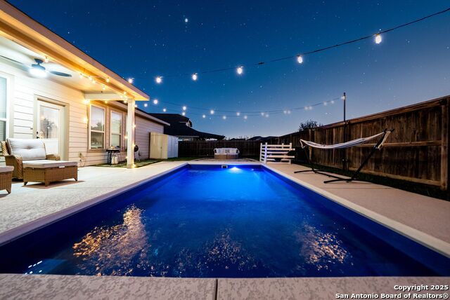 Listing photo id 45 for 1918 Sunspur Rd