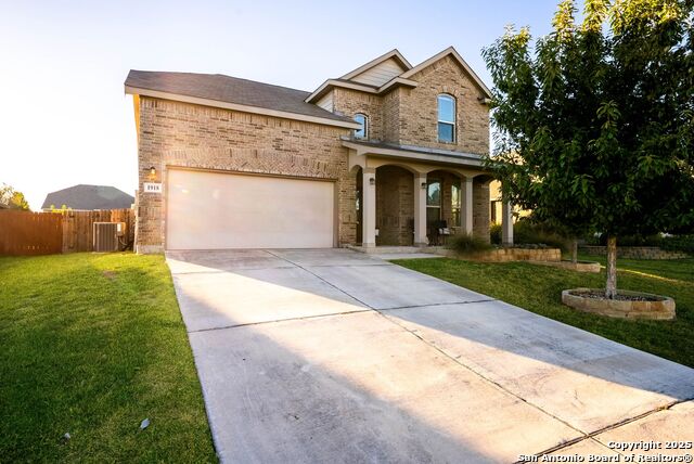 Listing photo id 5 for 1918 Sunspur Rd