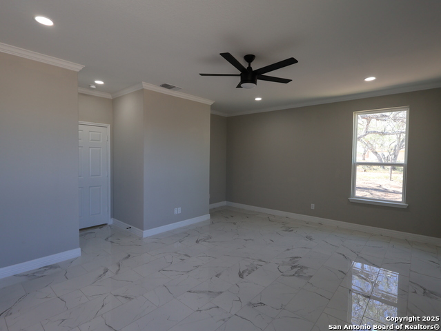 Image 13 of 16 For 8803 Rockport