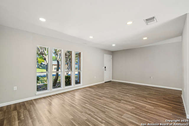 Image 19 of 30 For 13334 Los Indios