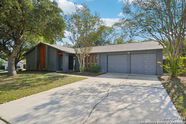 Image 3 of 30 For 13334 Los Indios