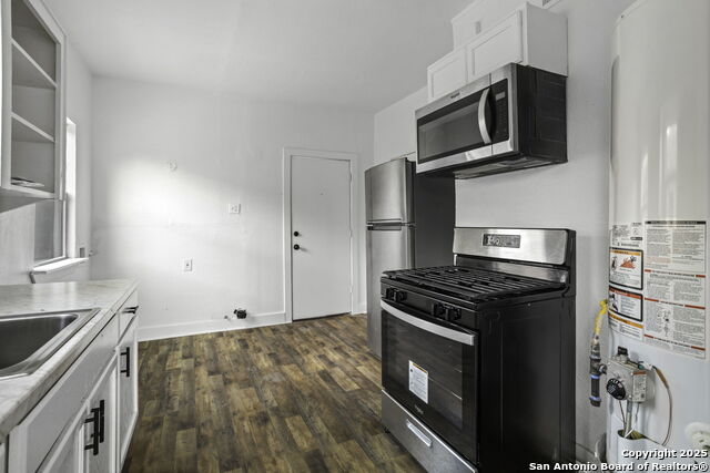 Image 6 of 17 For 2011 Cincinnati Ave