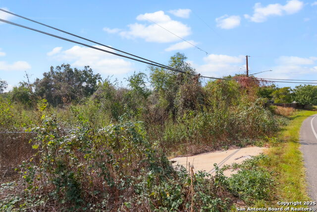 Image 14 of 15 For 3810 New Mathis