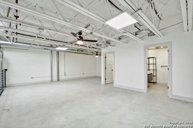 Listing photo id 17 for 215 Coca Cola  217