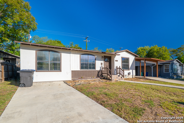 Image 3 of 33 For 515 Sumner