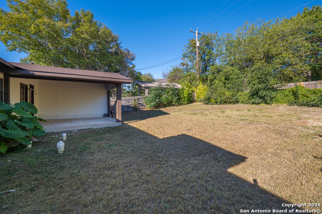 Image 31 of 33 For 515 Sumner