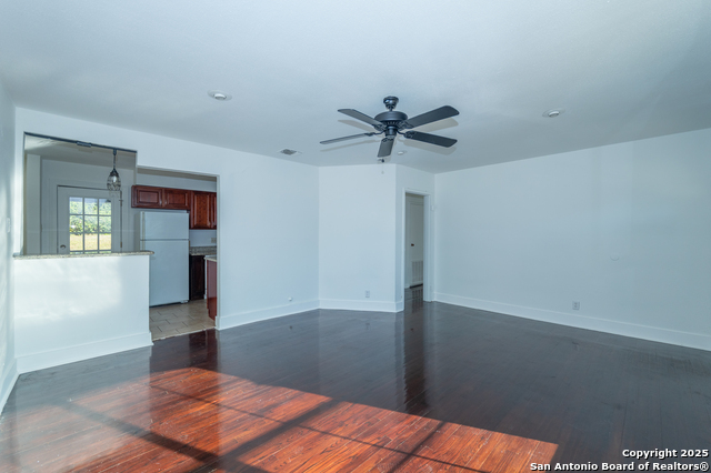 Image 4 of 33 For 515 Sumner