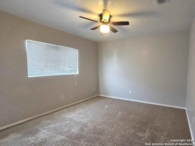 Image 25 of 29 For 607 Ridingate Farm