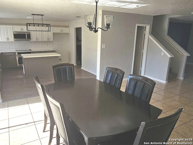 Image 26 of 29 For 607 Ridingate Farm