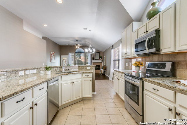 Image 8 of 26 For 2611 Rio Brazos