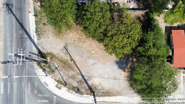 Image 2 of 13 For 750 Cupples  