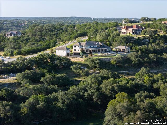 Image 102 of 171 For 325 River Ridge