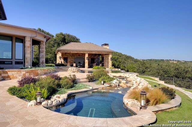 Image 117 of 171 For 325 River Ridge