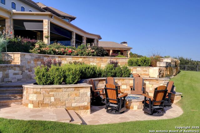 Image 125 of 171 For 325 River Ridge