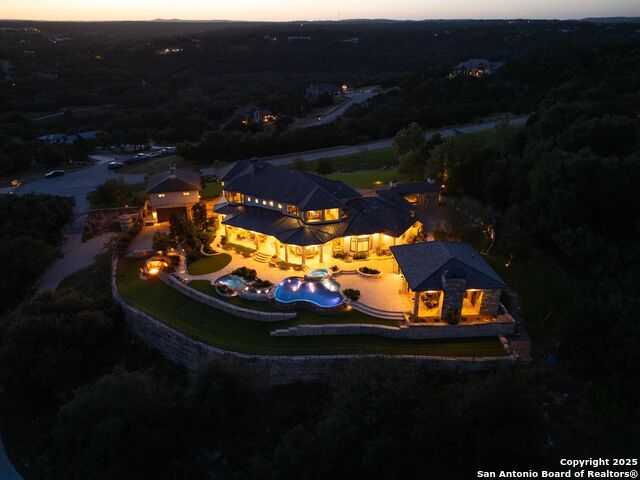 Image 126 of 171 For 325 River Ridge