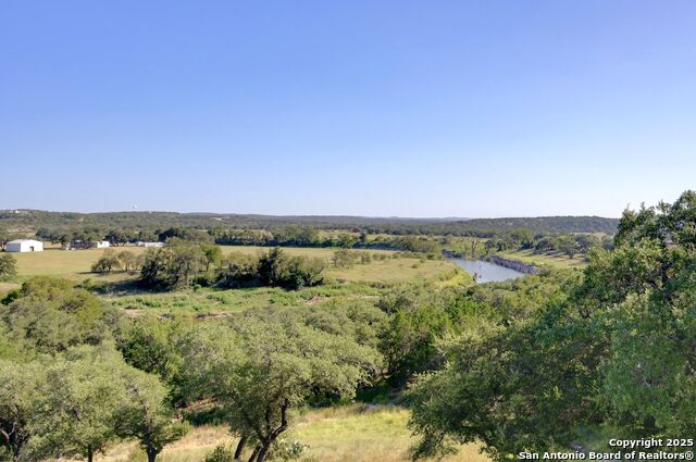 Image 127 of 171 For 325 River Ridge