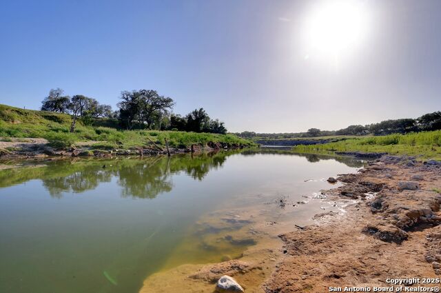 Image 139 of 171 For 325 River Ridge