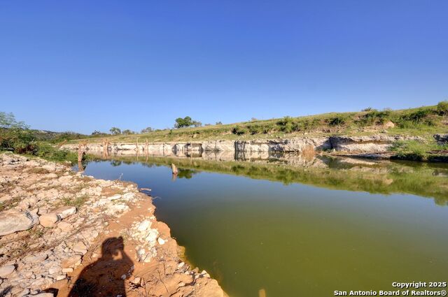 Image 140 of 171 For 325 River Ridge