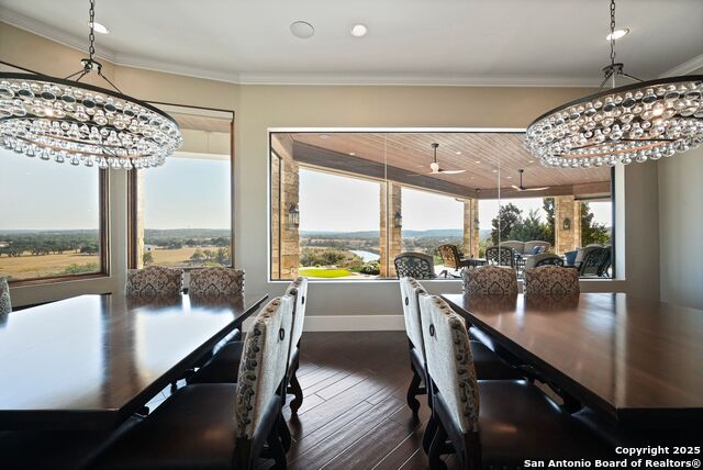 Image 25 of 171 For 325 River Ridge